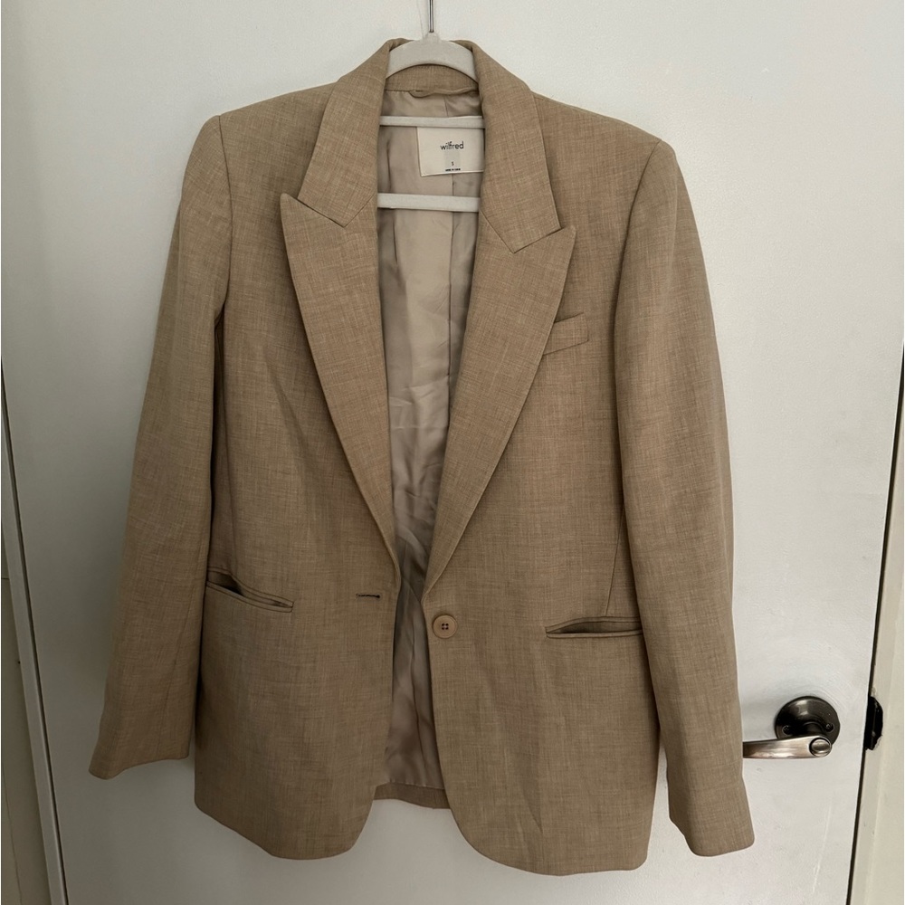 Aritzia Wilfred Flores Blazer - size S